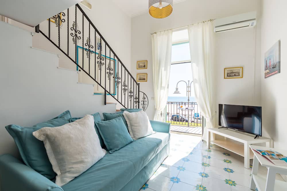 Photo of Livingroom in Pozzuoli