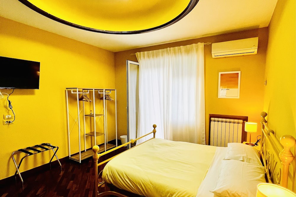 Photo of Bedroom in Portici