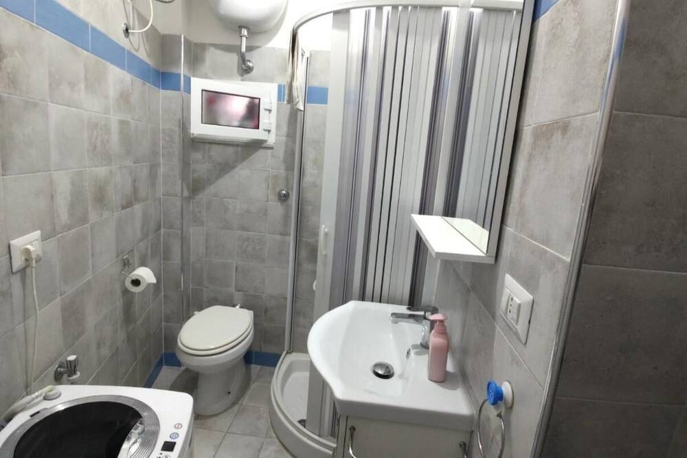 Photo of Bathroom in Mergellina