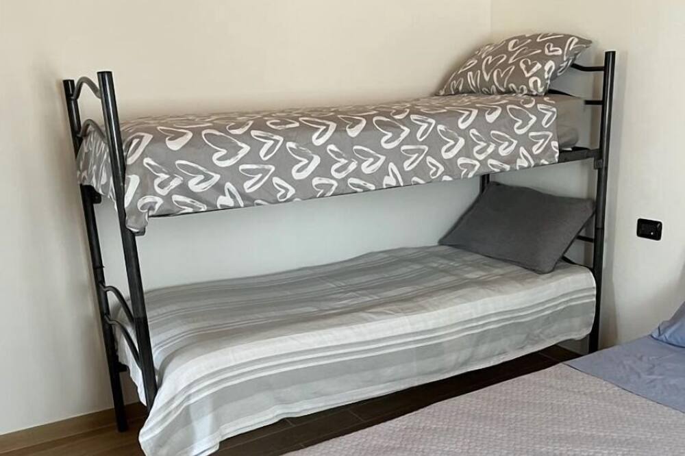 Photo of Bedroom in Le Castella