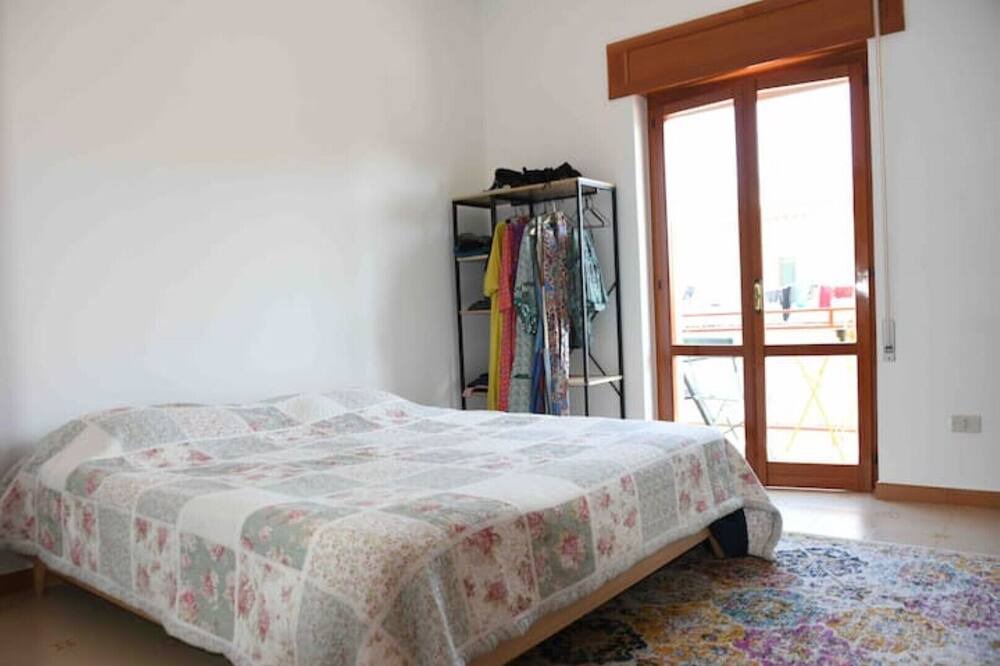 Photo of Bedroom in Rocca Imperiale Marina