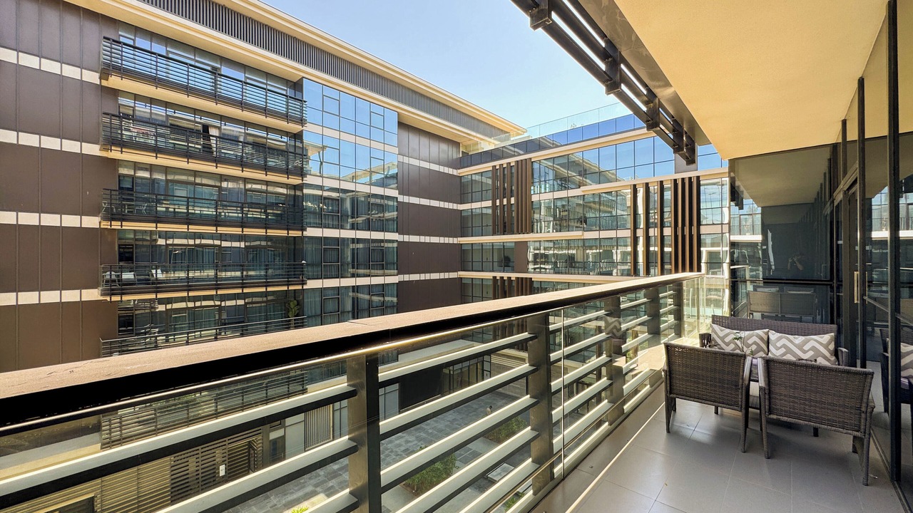 Photo of Patio Balcony in Al Wasl
