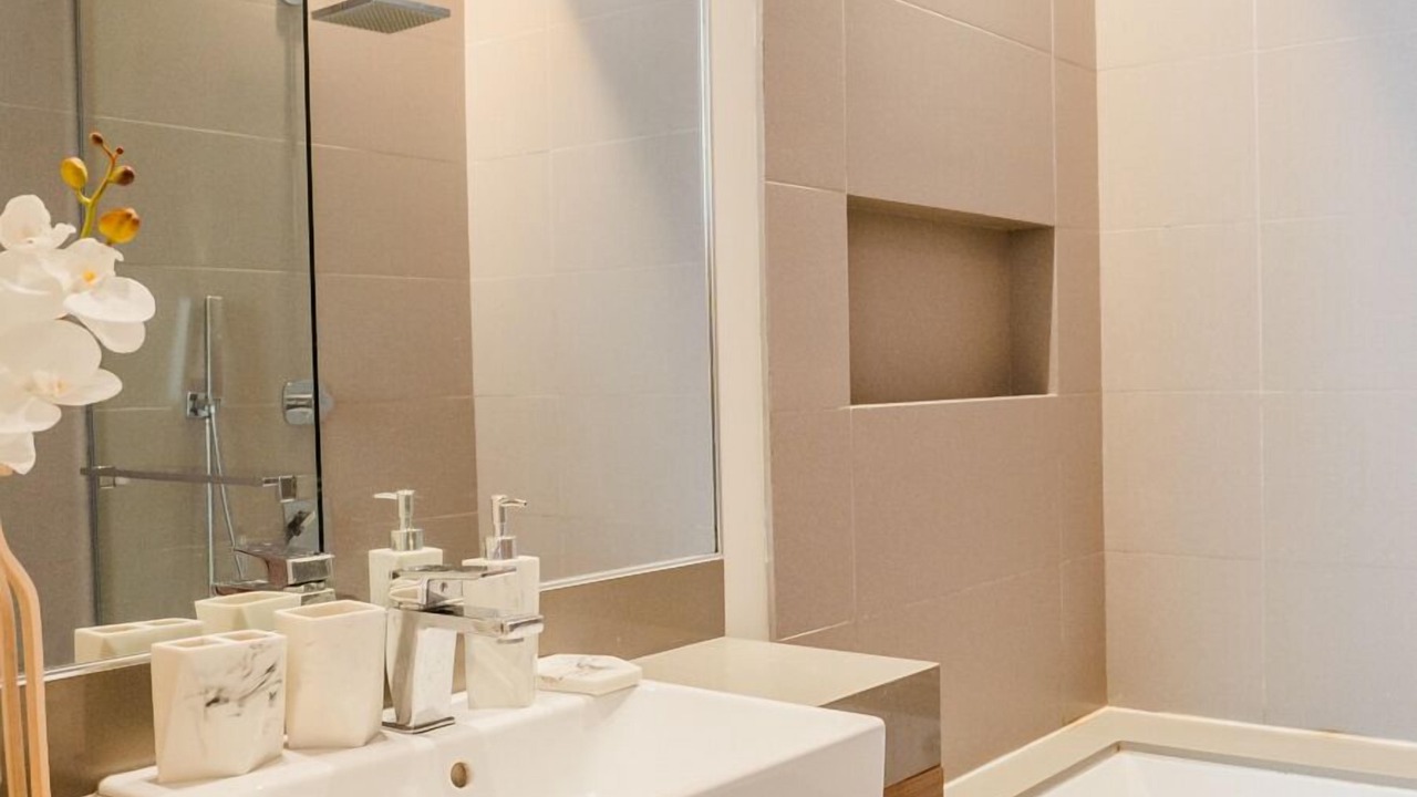 Photo of Bathroom in Al Wasl