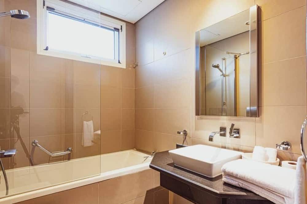 Photo of Bathroom in Al Sufouh 1