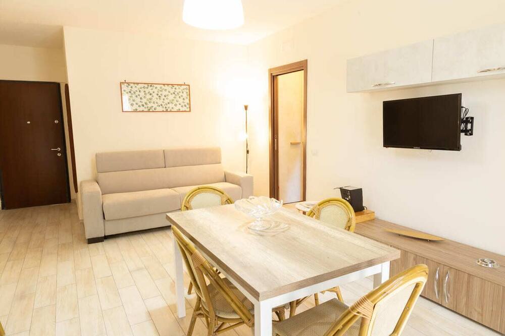 Photo of Bedroom in Ospedaletto D'Alpinolo