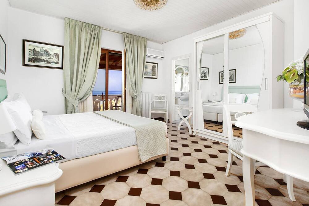 Photo of Bedroom in Schiazzano