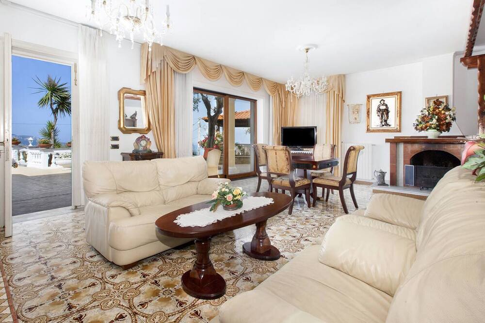 Photo of Livingroom in Schiazzano