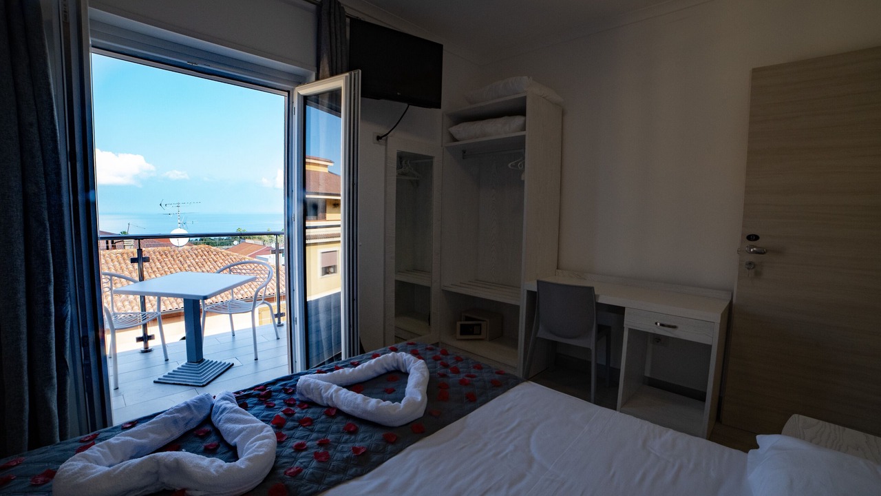 Photo of Bedroom in Parghelia