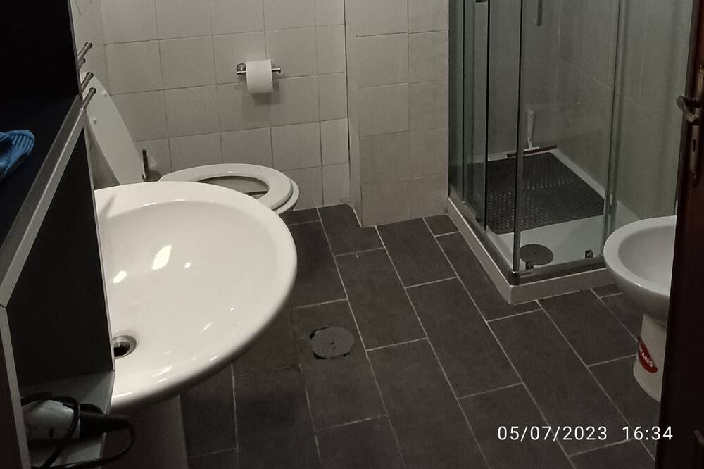 Photo of Bathroom in Santa Maria la Carita