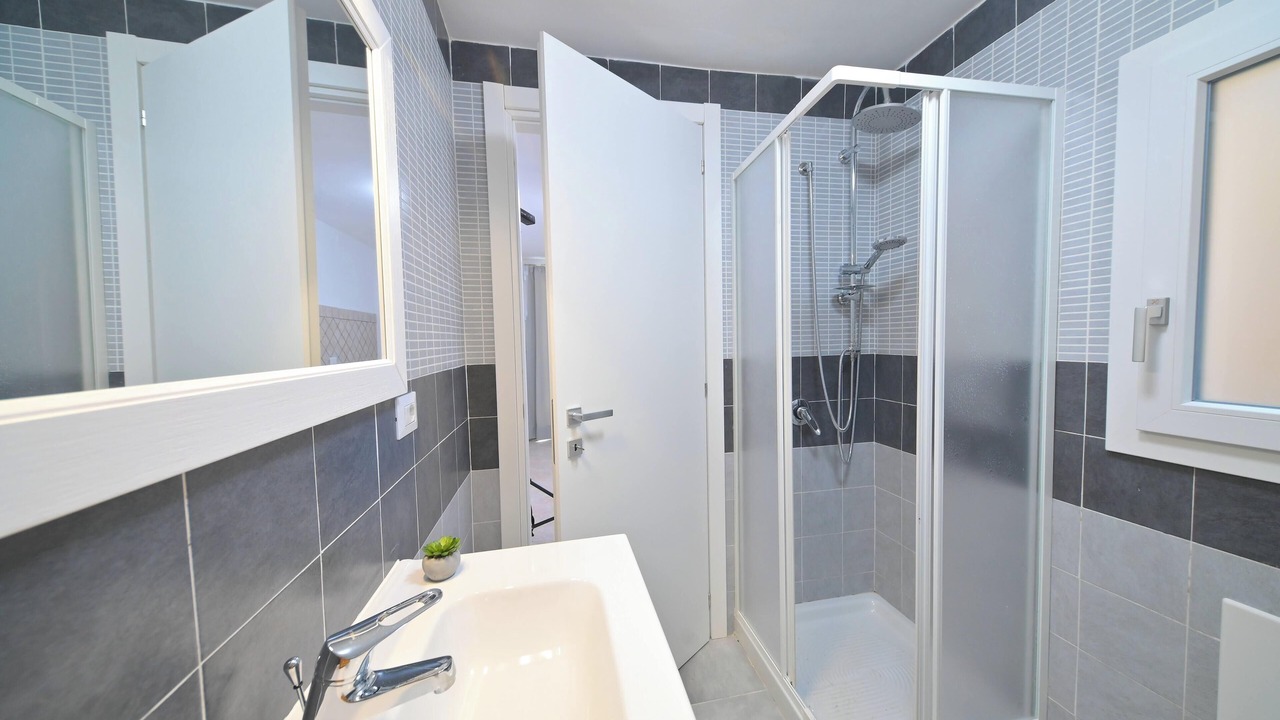 Photo of Bathroom in Forio