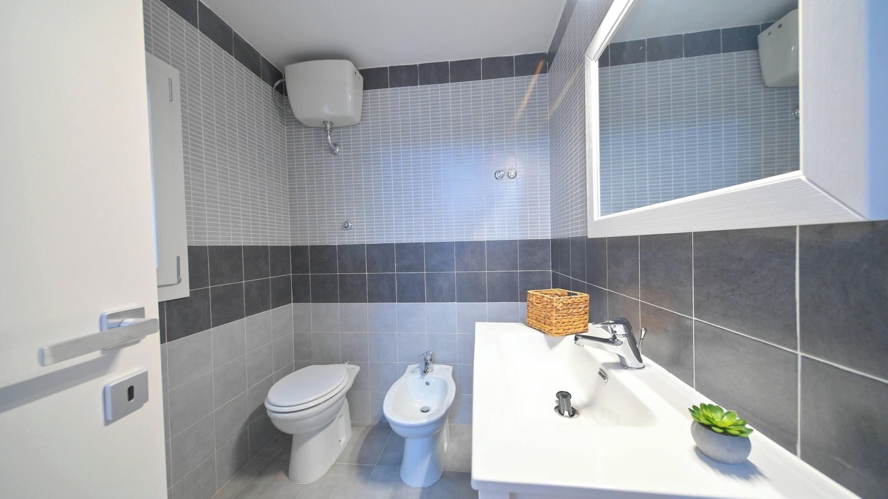 Photo of Bathroom in Forio