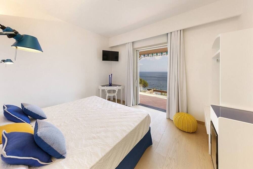 Photo of Bedroom in Sant'Agata sui Due Golfi