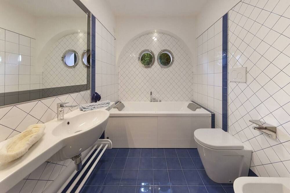 Photo of Bathroom in Sant'Agata sui Due Golfi
