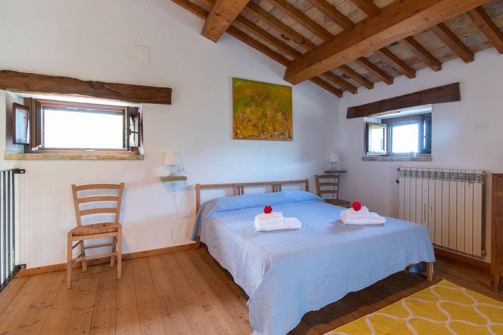 Photo of Bedroom in Abbateggio