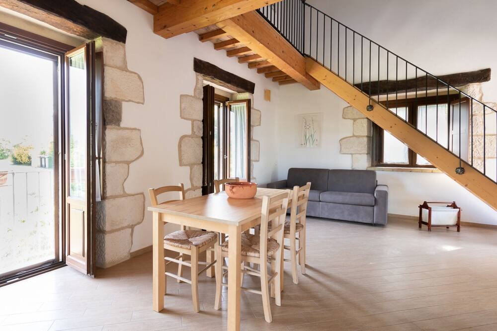 Photo of Livingroom in Abbateggio