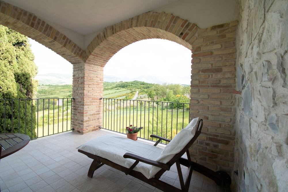 Photo of Patio Balcony in Abbateggio