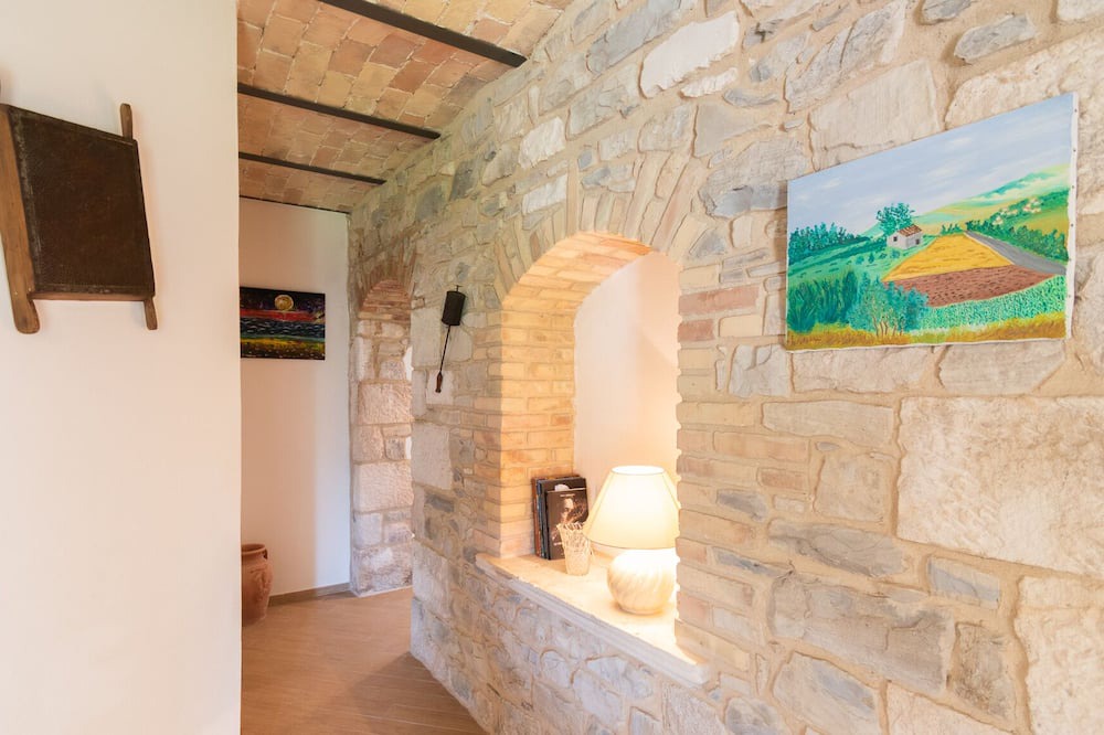 Photo of Livingroom in Abbateggio