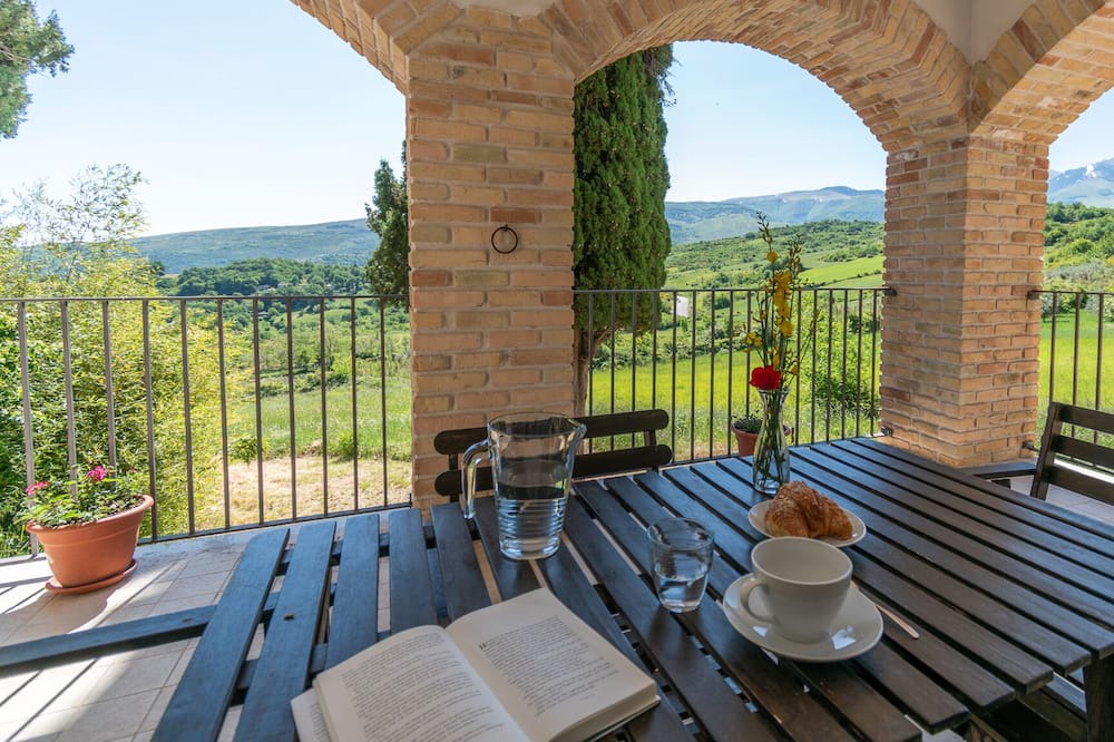 Photo of Patio Balcony in Abbateggio
