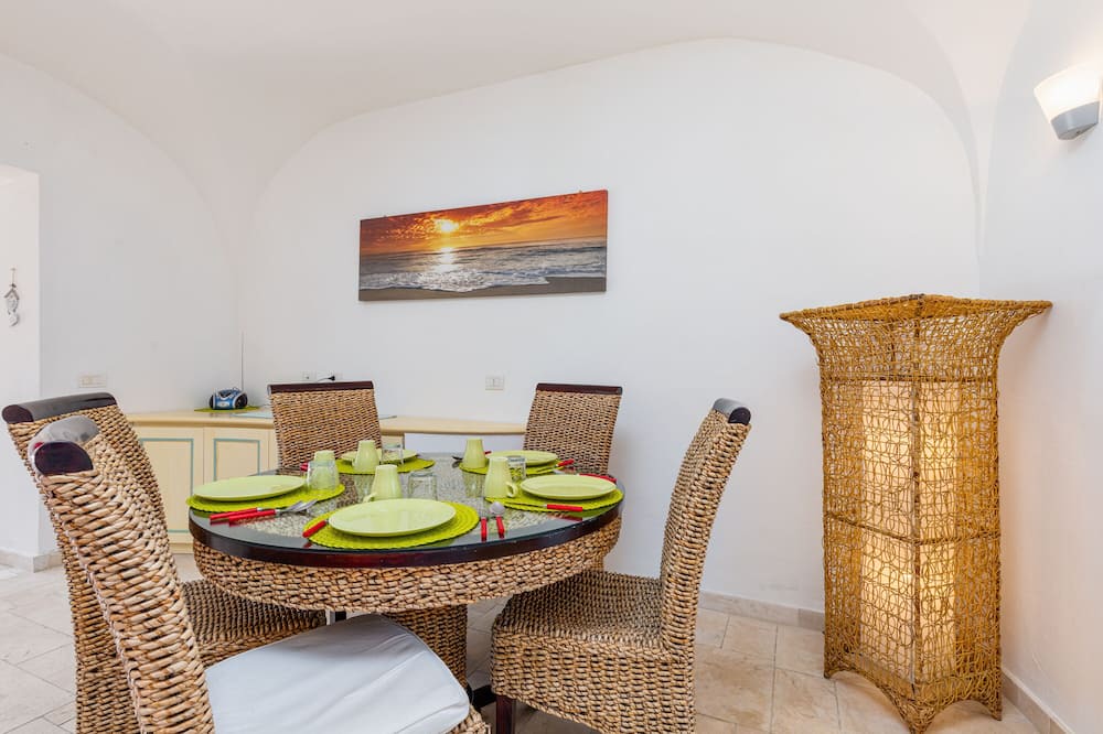 Photo of Kitchen in Case Peschiera-Lu Fraili