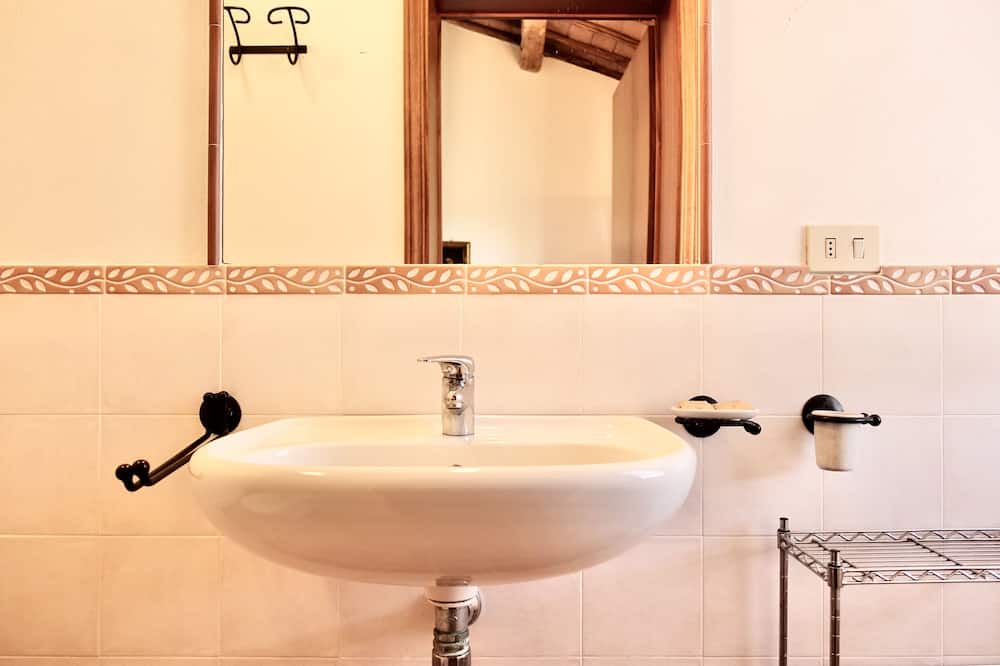 Photo of Bathroom in Sovicille