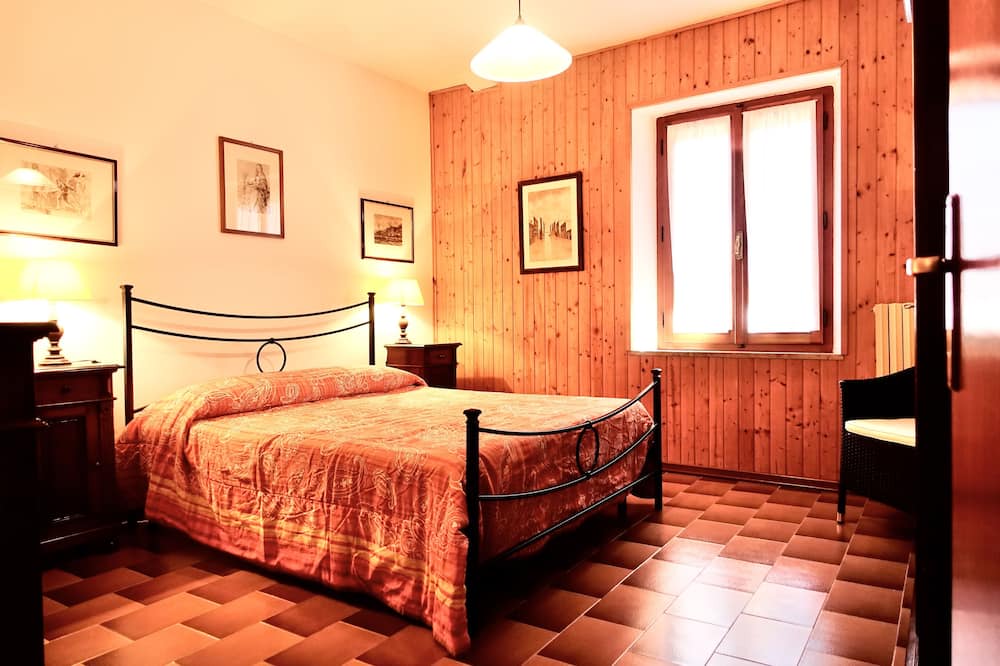 Photo of Bedroom in Sovicille