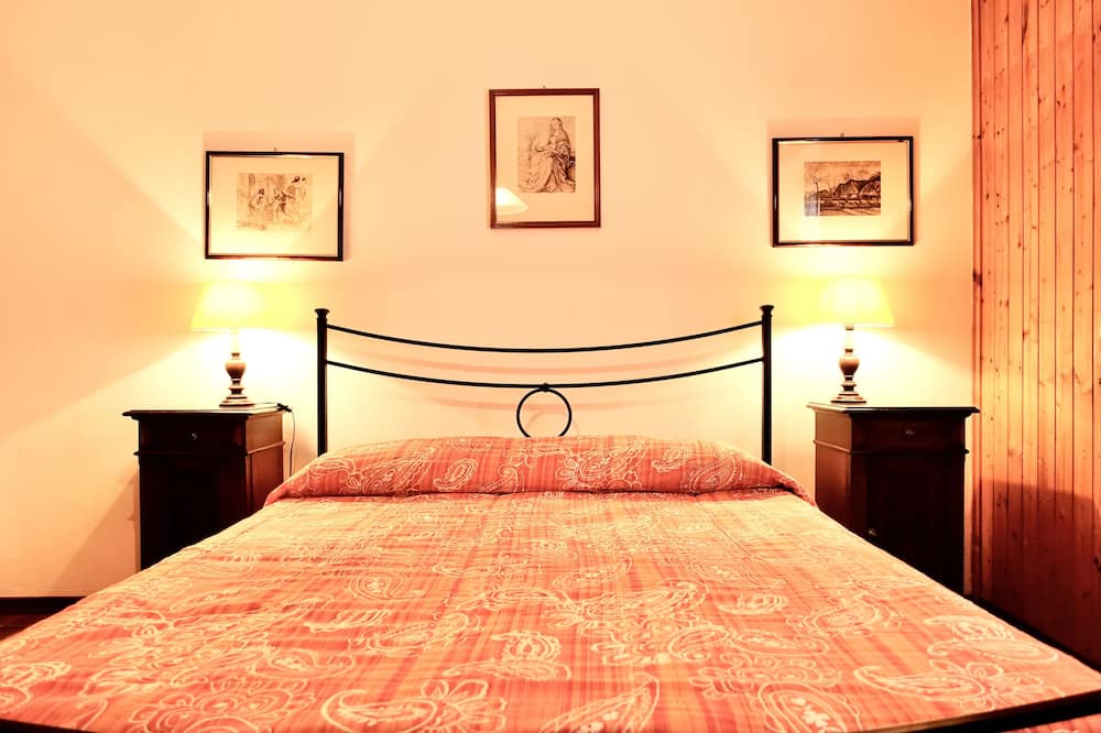 Photo of Bedroom in Sovicille