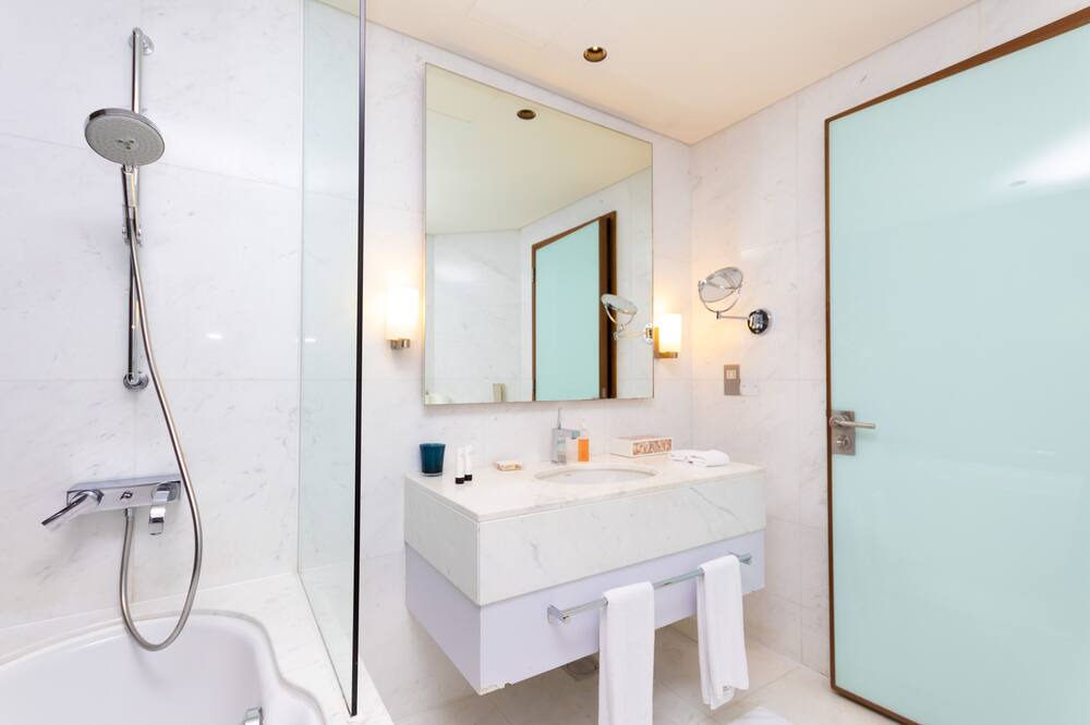 Photo of Bathroom in Downtown Dubai