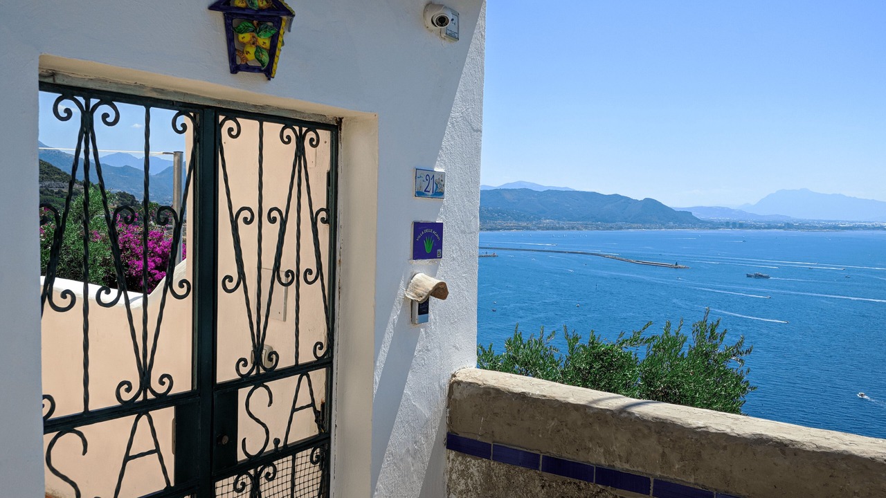 Photo of Outdoor in Raito