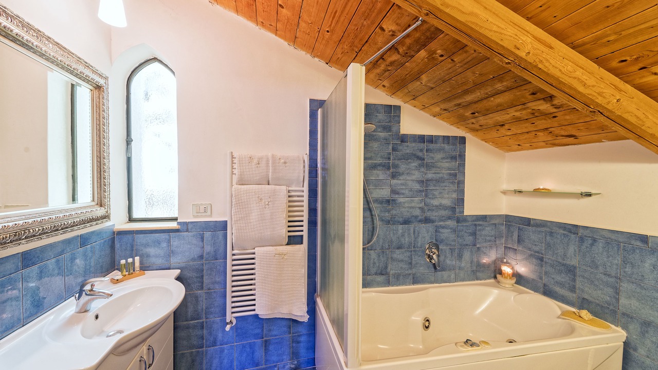 Photo of Bathroom in Ischia Porto