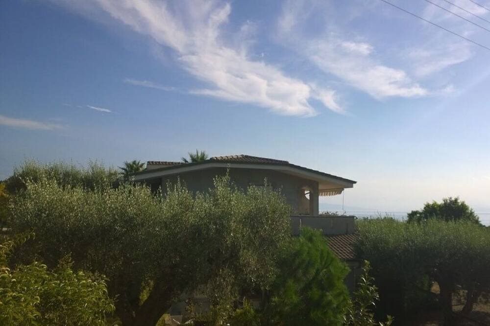 Photo of Outdoor in Ricadi