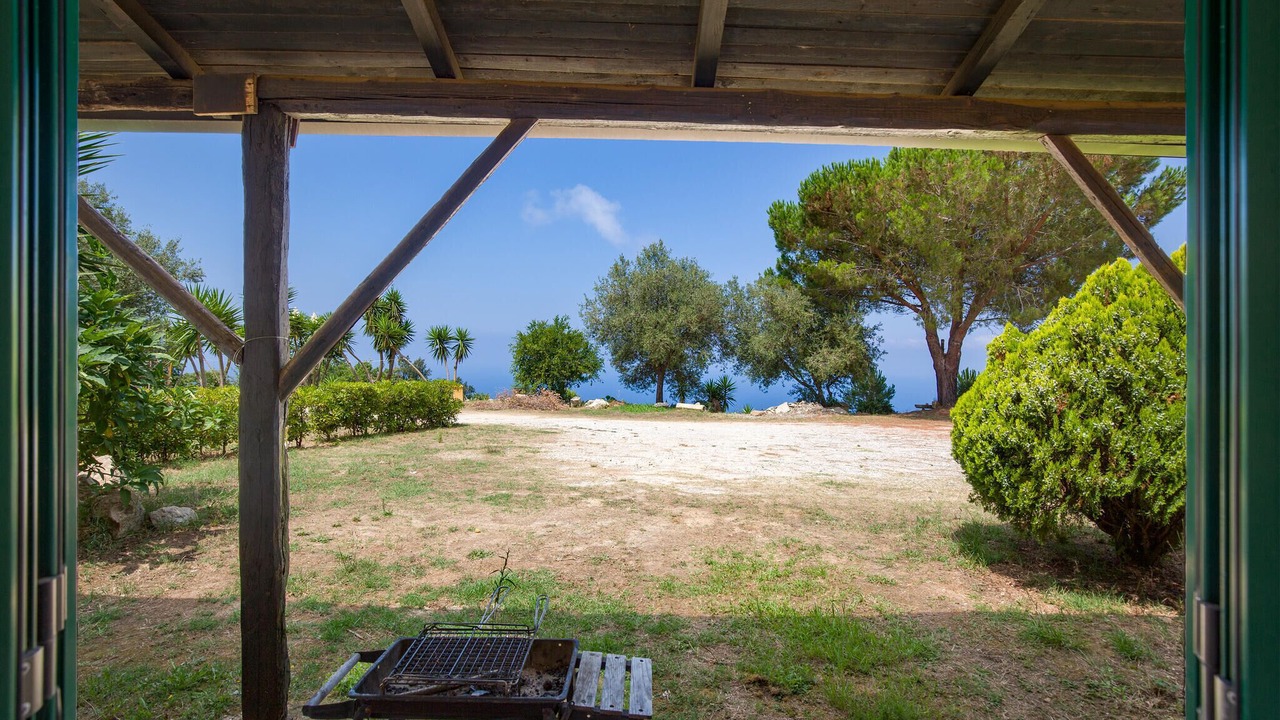 Photo of Patio Balcony in Zambrone