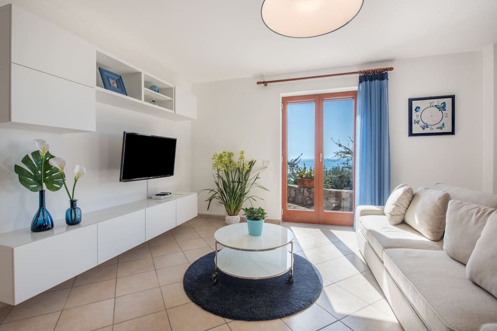 Photo of Livingroom in Sirenuse