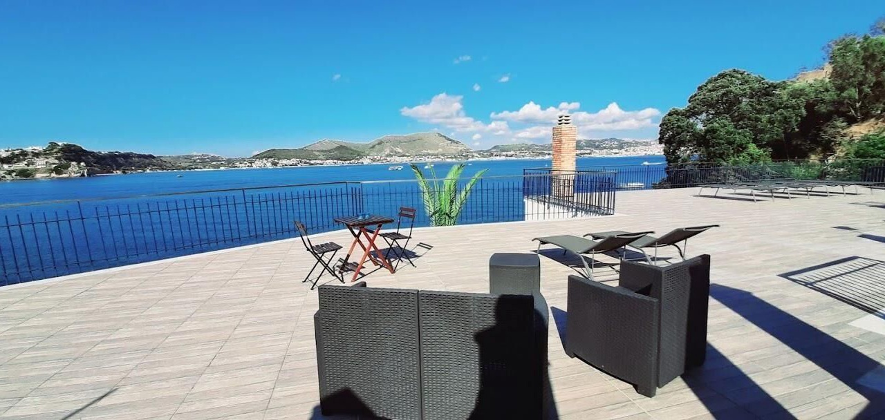 Photo of Patio Balcony in Bacoli