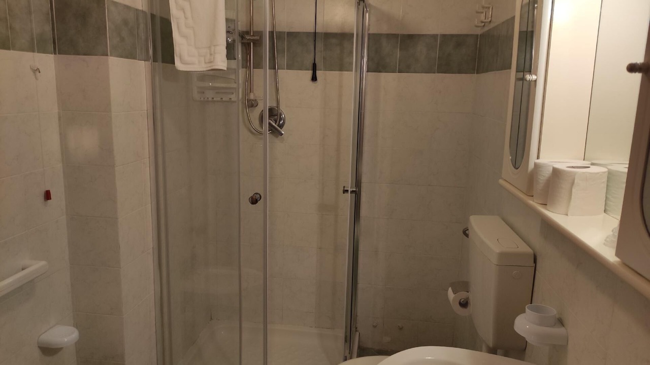 Photo of Bathroom in Gasponi