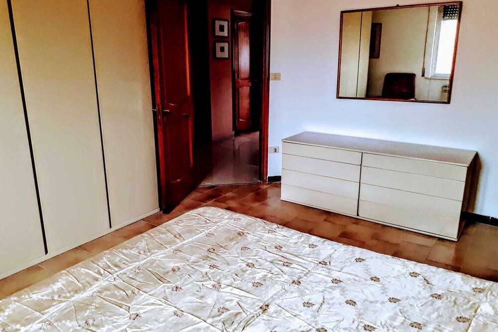 Photo of Bedroom in Termoli