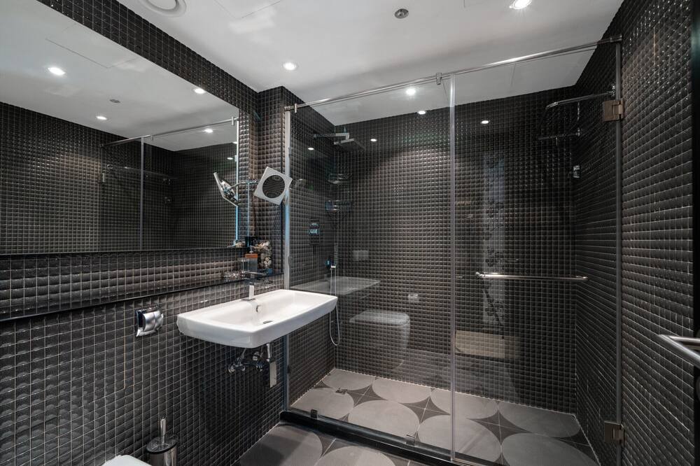 Photo of Bathroom in Dubai Marina