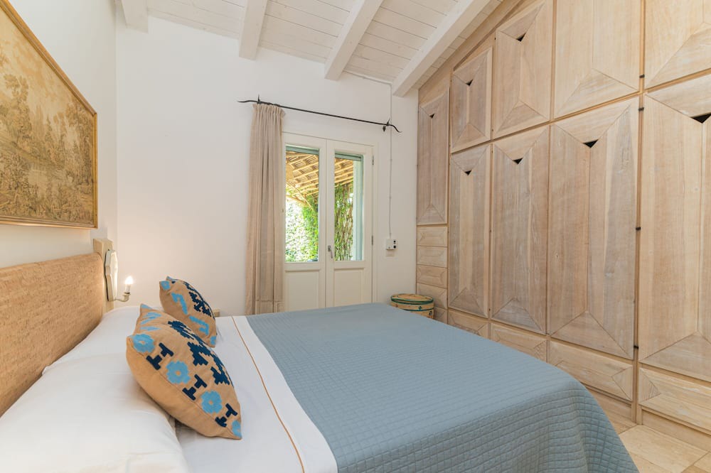Photo of Bedroom in Case Peschiera-Lu Fraili