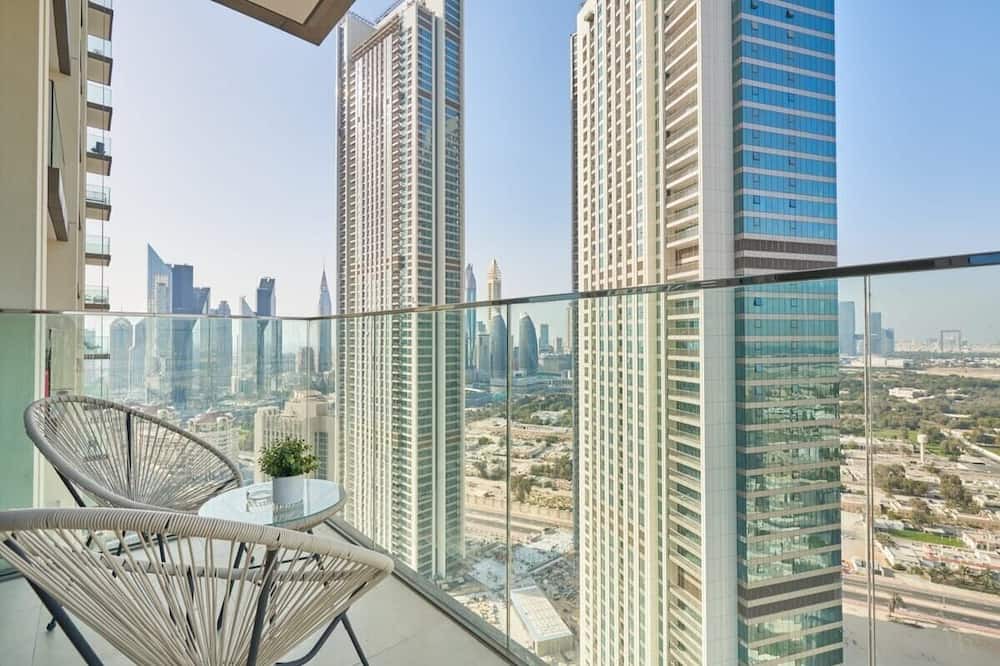 Photo of Patio Balcony in Za'abeel 2