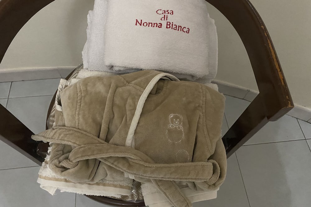 Photo of Bathroom in Casalnuovo di Napoli