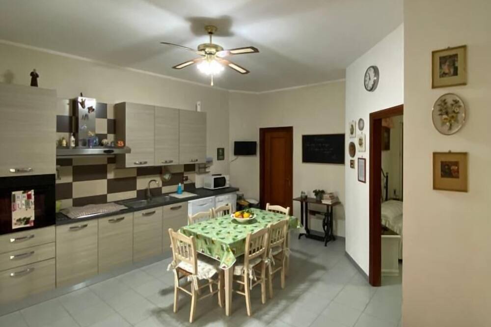 Photo of Livingroom in Casalnuovo di Napoli
