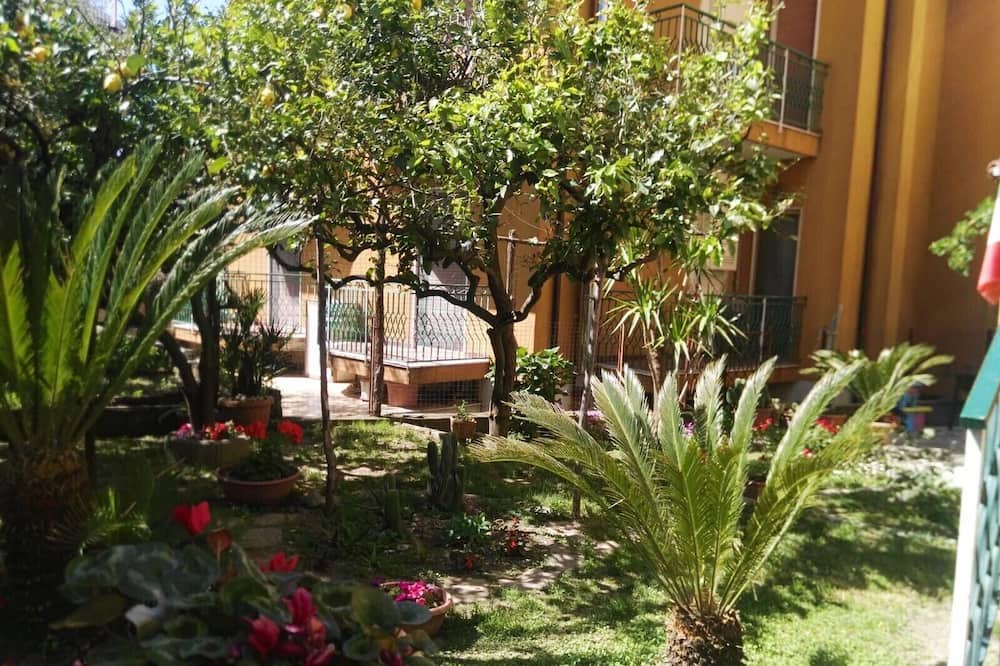 Photo of Outdoor in Piazza-Tralia-Pendolo