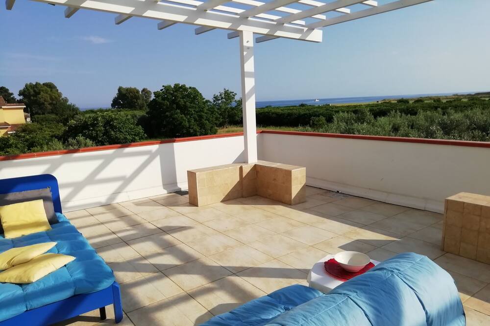 Photo of Patio Balcony in Foca