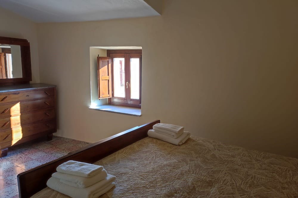 Photo of Bedroom in Strongoli