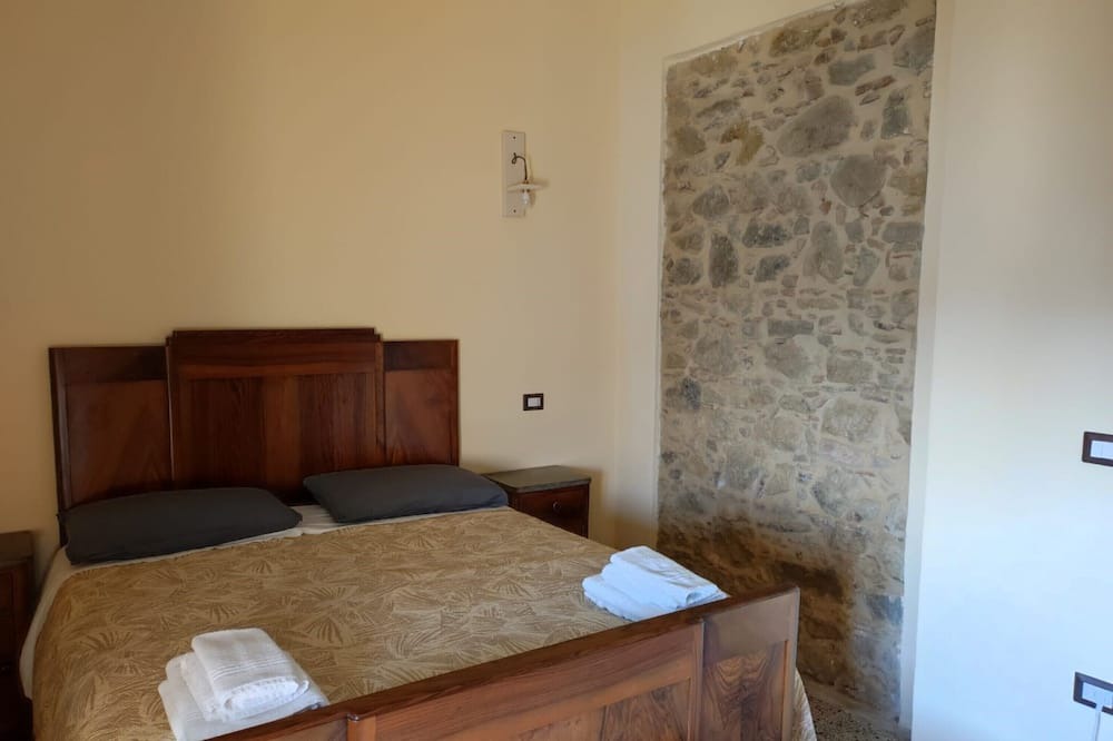 Photo of Bedroom in Strongoli