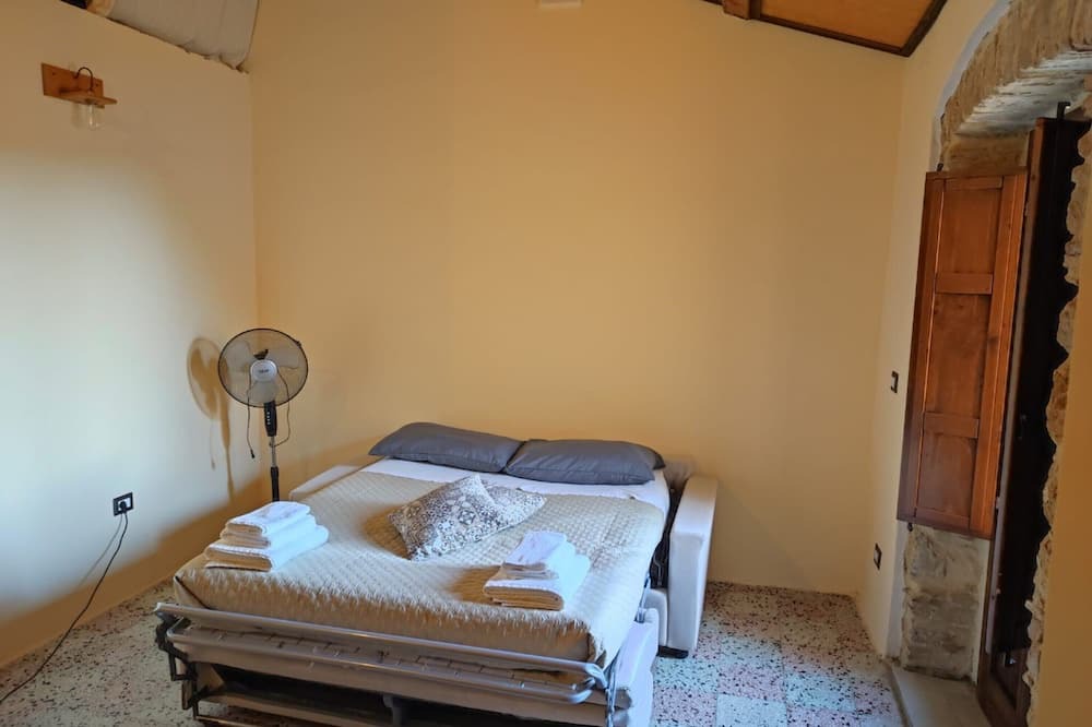 Photo of Bedroom in Strongoli