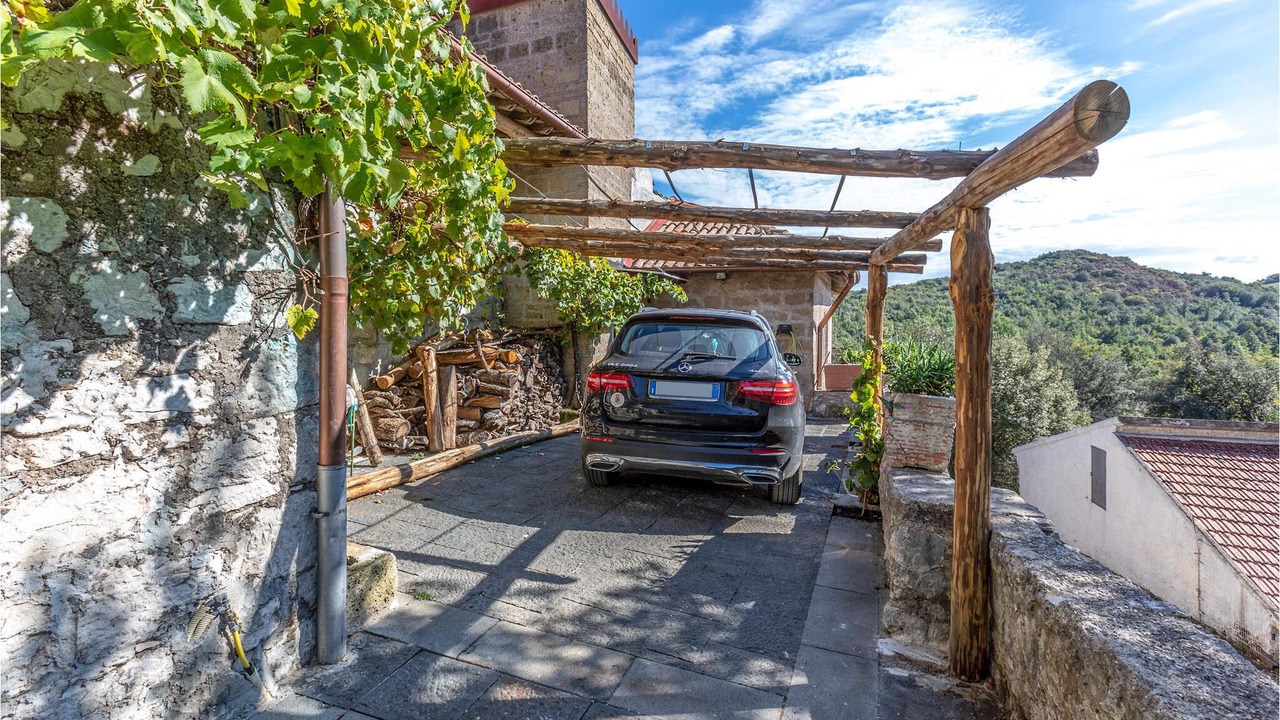 Photo of Outdoor in Marciano Freddo