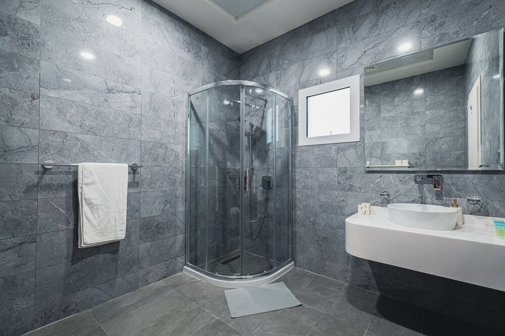 Photo of Bathroom in Dubai