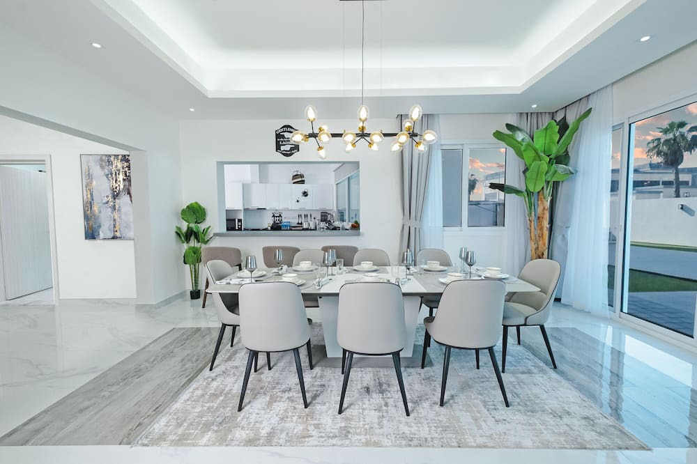 Photo of Livingroom in Dubai
