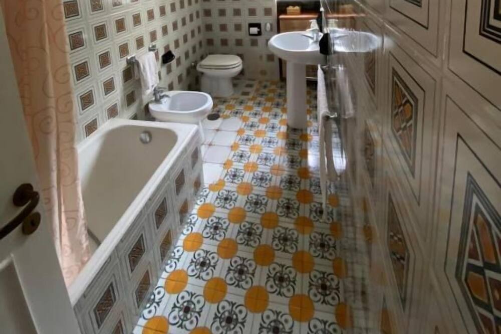 Photo of Bathroom in Fiaiano