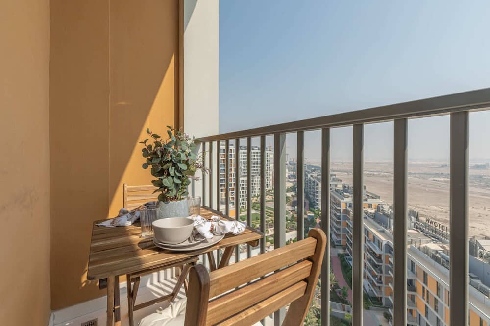 Photo of Patio Balcony in Dubai Production City